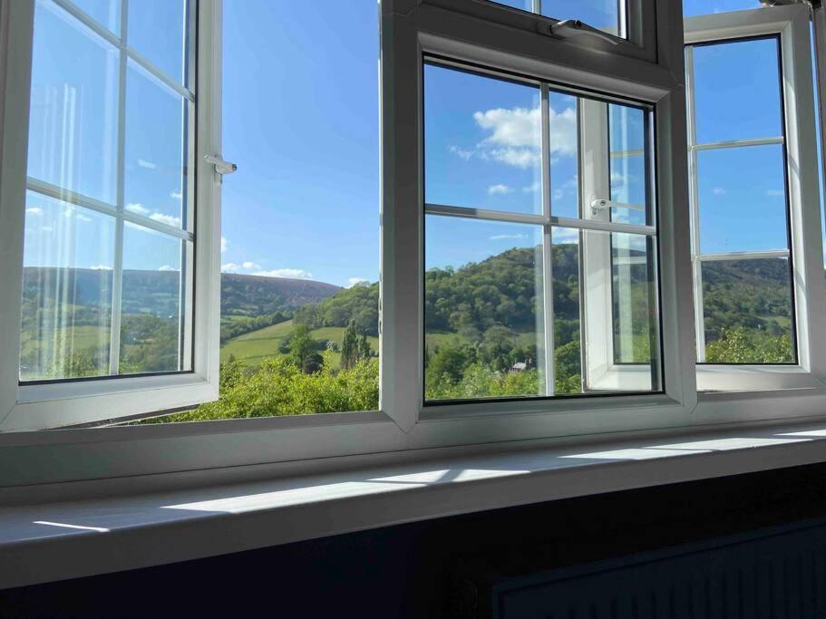 Вилла Couples Getaway, With Mountain Views/Dog Friendly Крикхауэлл Экстерьер фото